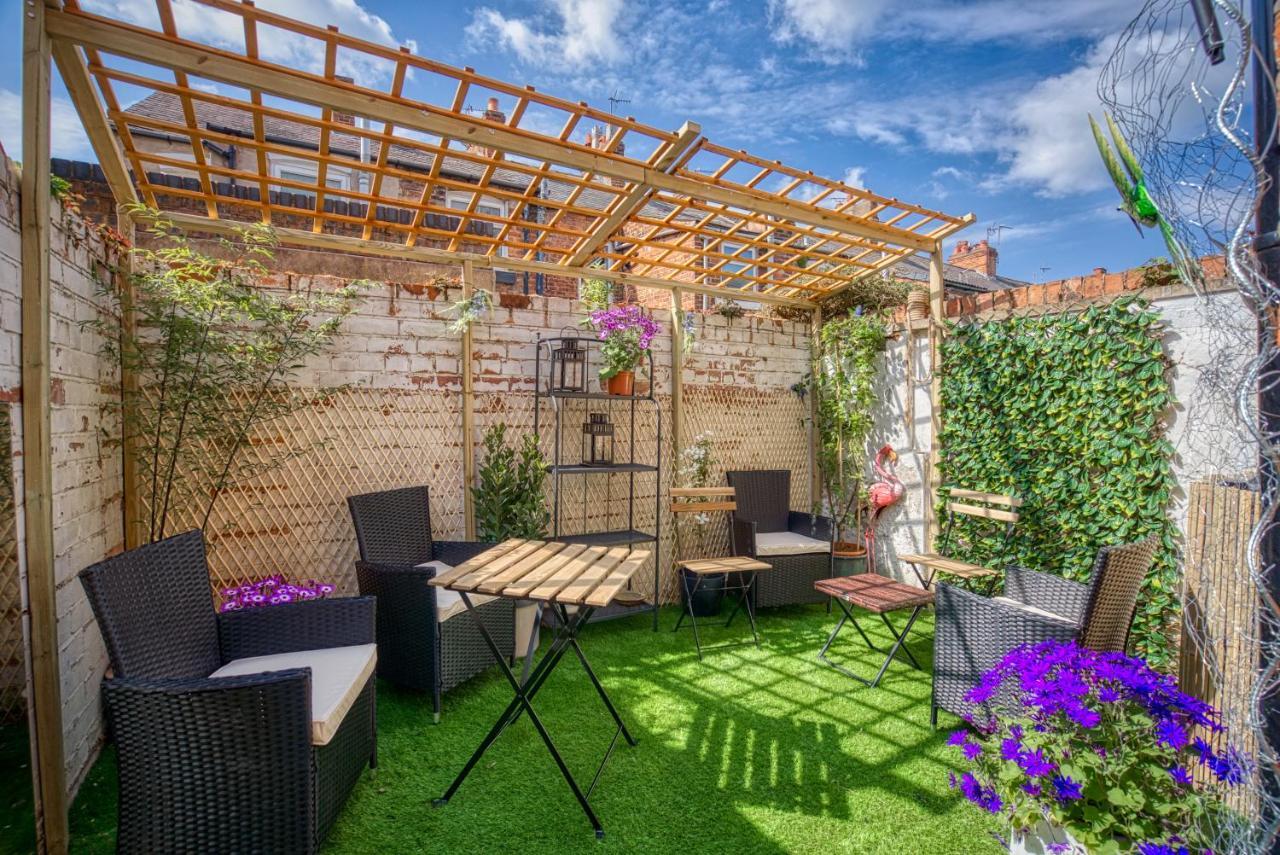 *New* Chester Canal Side 2 Bed Character Home المظهر الخارجي الصورة