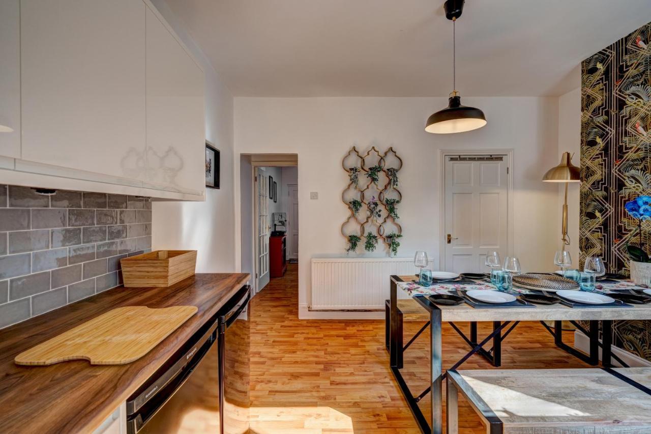 *New* Chester Canal Side 2 Bed Character Home المظهر الخارجي الصورة