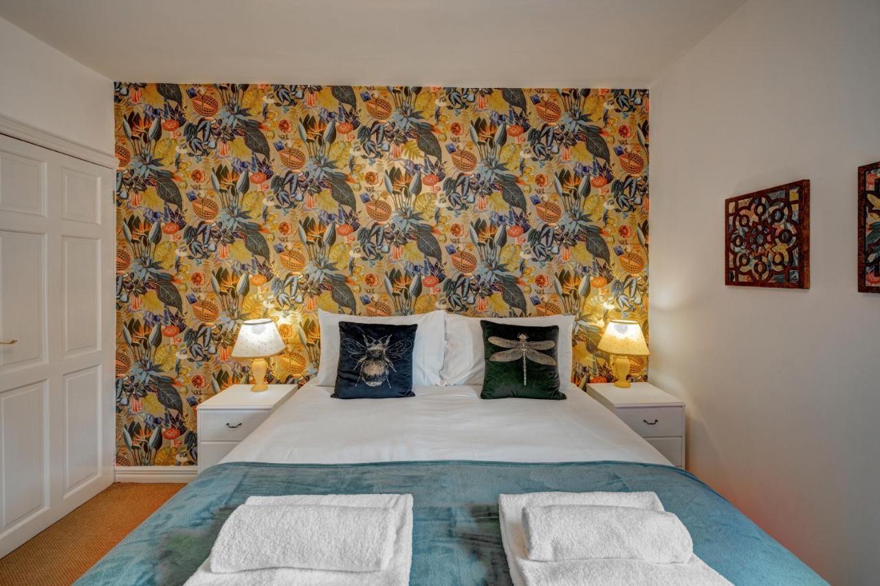 *New* Chester Canal Side 2 Bed Character Home المظهر الخارجي الصورة